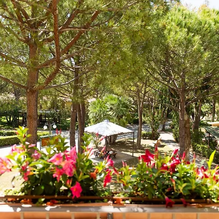 Salinello Village Holiday park 4*
