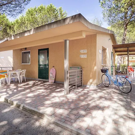 Salinello Village 假日公园 *