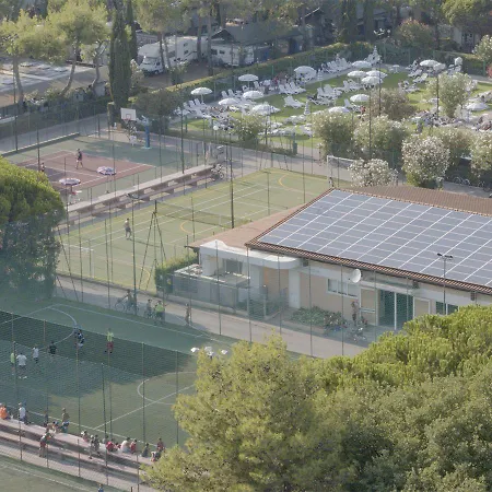 Salinello Village * 托尔托雷托