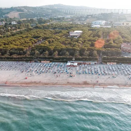 Salinello Village * 托尔托雷托