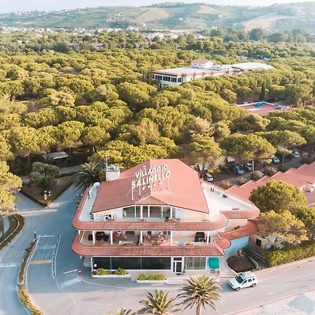 Salinello Village Holiday park