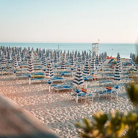 假日公园 Salinello Village 托尔托雷托