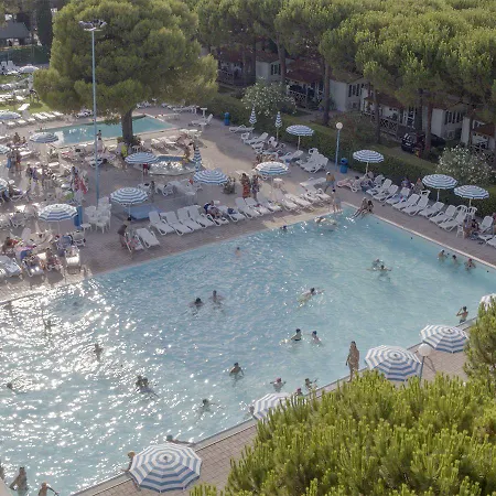Salinello Village Tatil parkı Tortoreto